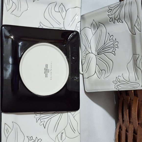 Laurie Gates Antilles White Square Salad  Plates 7" set of 4 flowered dessert - Picture 8 of 11